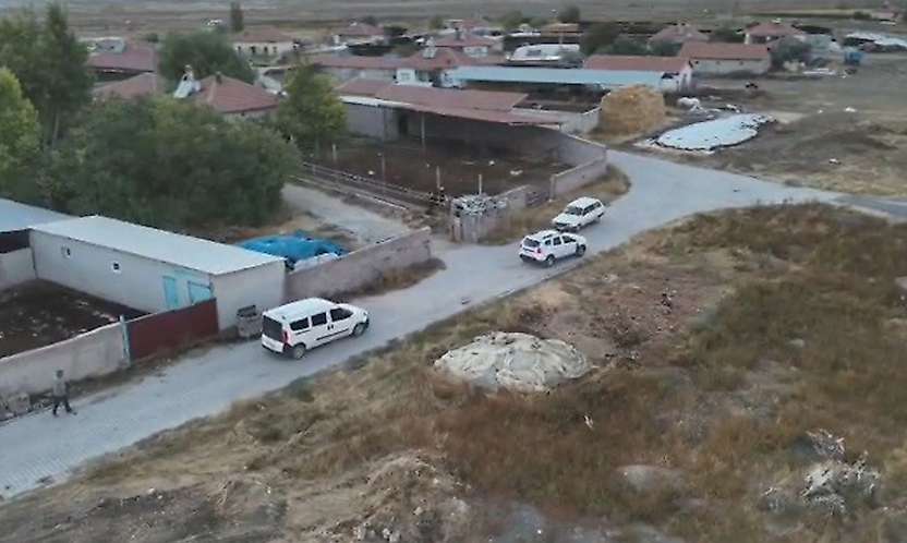 Konya'da şafak operasyonu! Depodan kenevir ve esrar fışkırdı