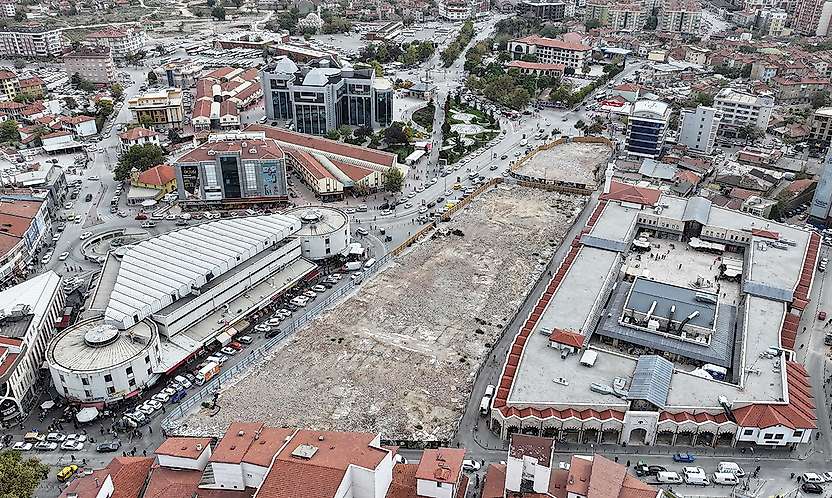 Konya'da tarihi pazarda büyük dönüşüm: İkinci etap tamamlandı!