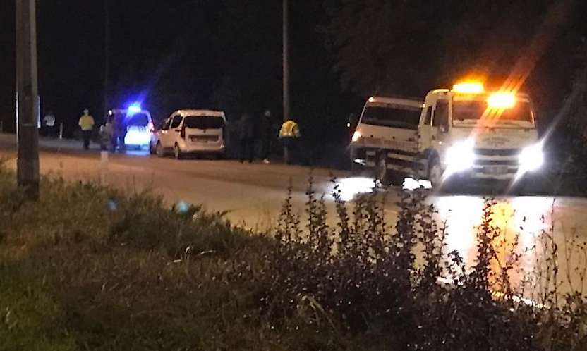 Konya'da tırın temas ettiği otomobil şarampole uçtu!