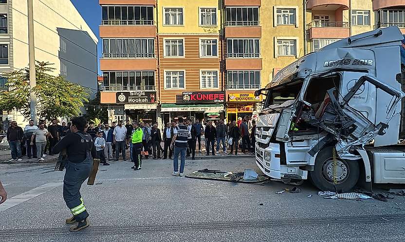 Konya'da zincirleme trafik kazası!