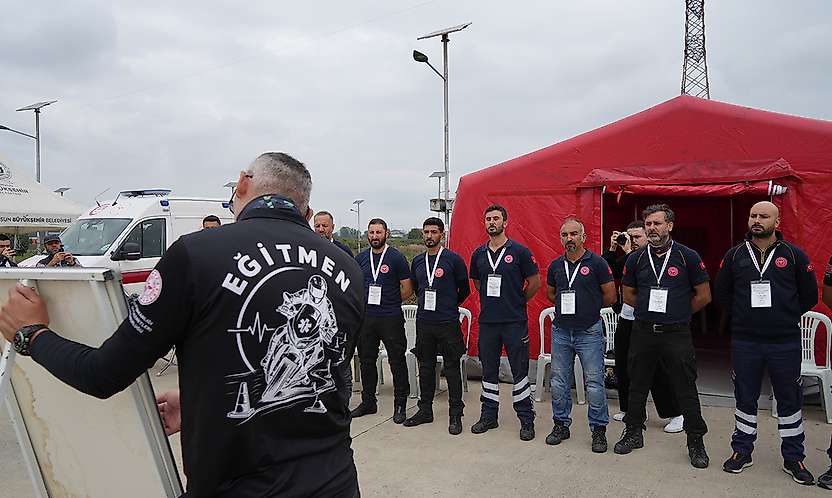 Konya dahil 6 ilden motosikletli sağlık ekipleri Samsun'da