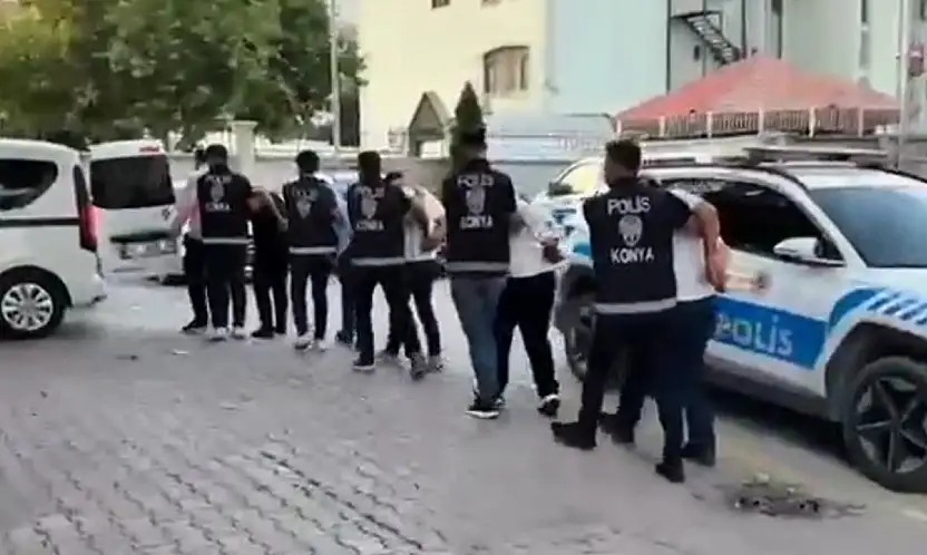Konya'daki kar maskeli soyguncular yakalandı