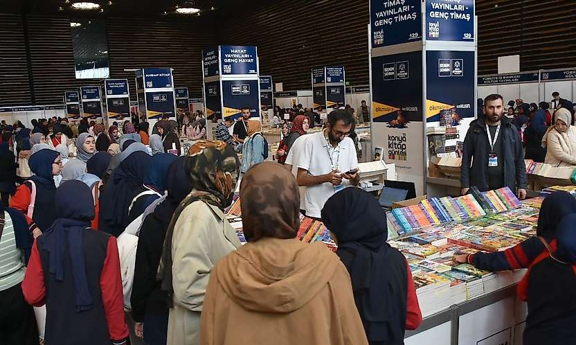 Konya Kitap Günleri yoğun ilgiyle başladı