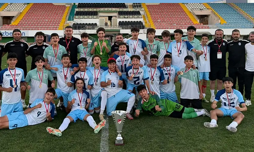 Konya'nın gururu Selçuklu Belediyespor Türkiye şampiyonu