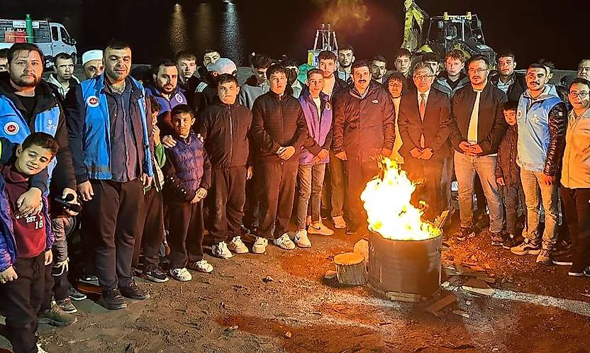 Konyalı gençlerle Acıgöl Jeokamp alanında buluştu