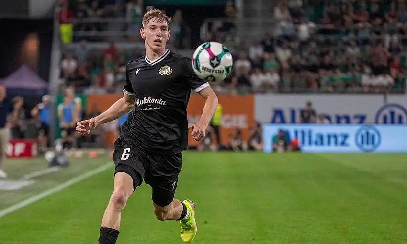 Konyaspor'a Toth geliyor