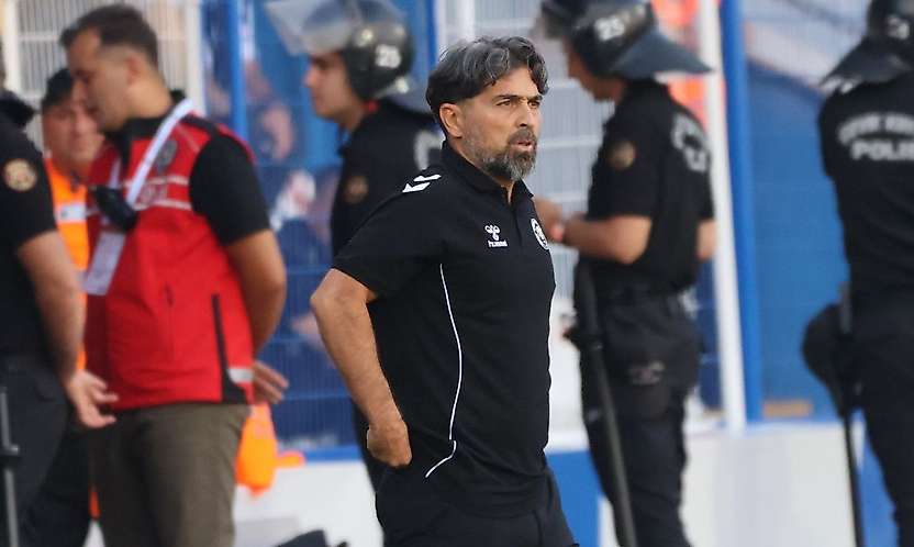 Konyaspor'da Palut : Eleştirilere en sertine kadar açığım