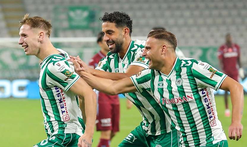 Konyaspor dipten kurtuldu!