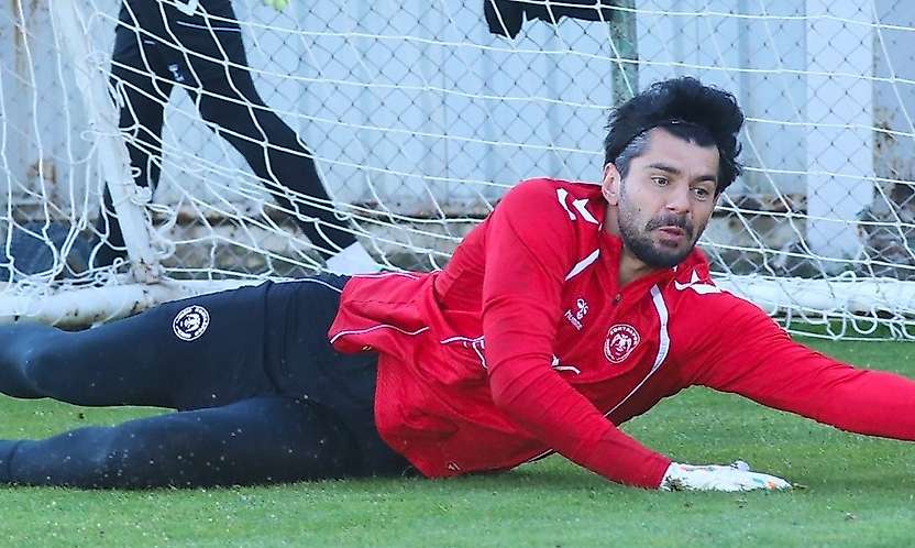 Konyaspor hız kesmiyor! Kaleciler ayrı çalıştı