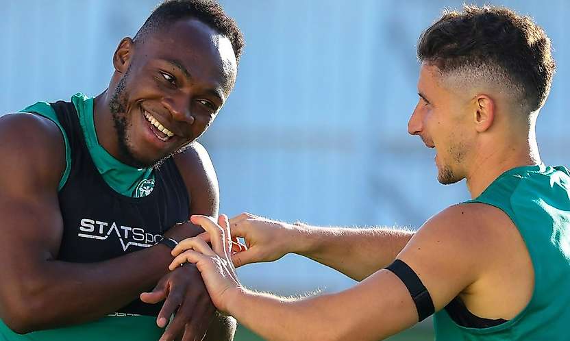 Konyaspor'un yıldızından kenetlenme mesajı