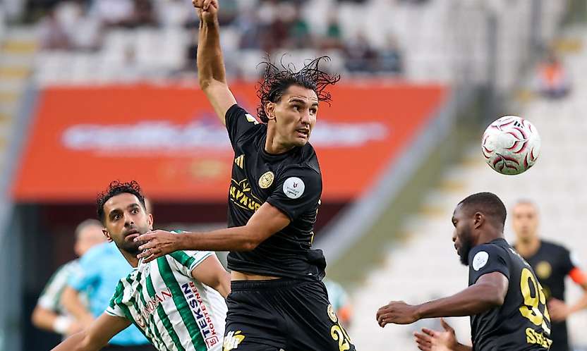 Konyaspor üzdü! Perde 24 golle açıldı