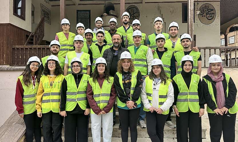 KTÜN öğrencileri tarihi evlere geleceğe taşıyor