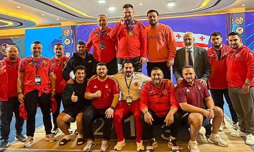 Selçuk Üniversitesi Avrupa'da madalyaları topladı