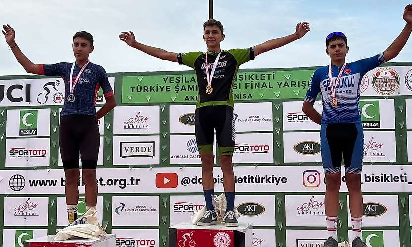 Selçuklu Belediyesporlu pedal, Türkiye üçüncüsü oldu