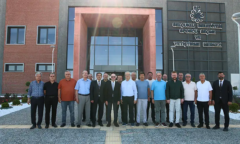 Selçuklu'nun dev spor merkezi vekillerden tam not aldı