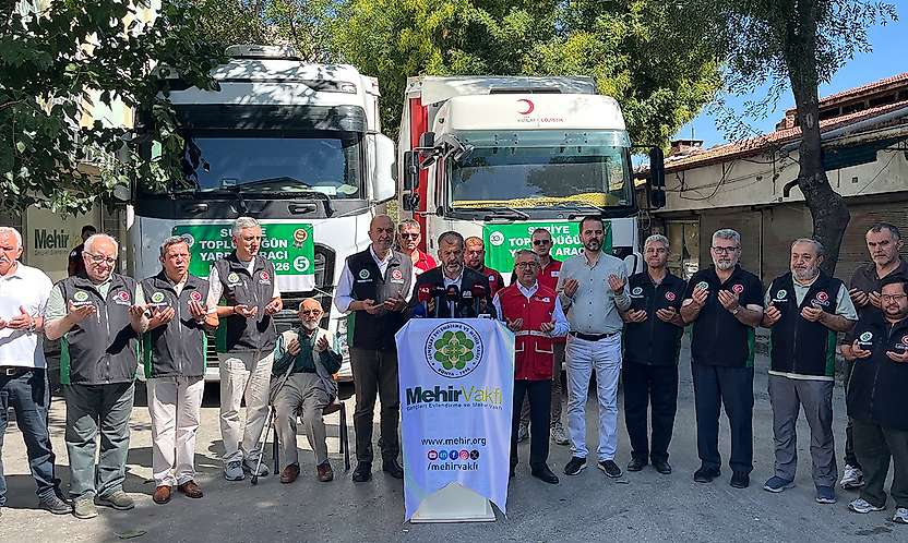 Sınırları aşan mutluluk: Konya'dan Suriye'ye dev çeyiz filosu
