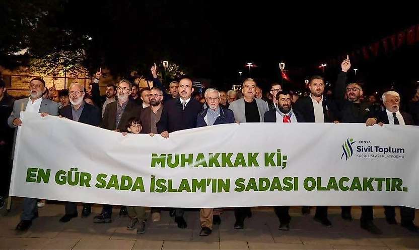 Soykırımcı İsrail Konya'da lanetlendi