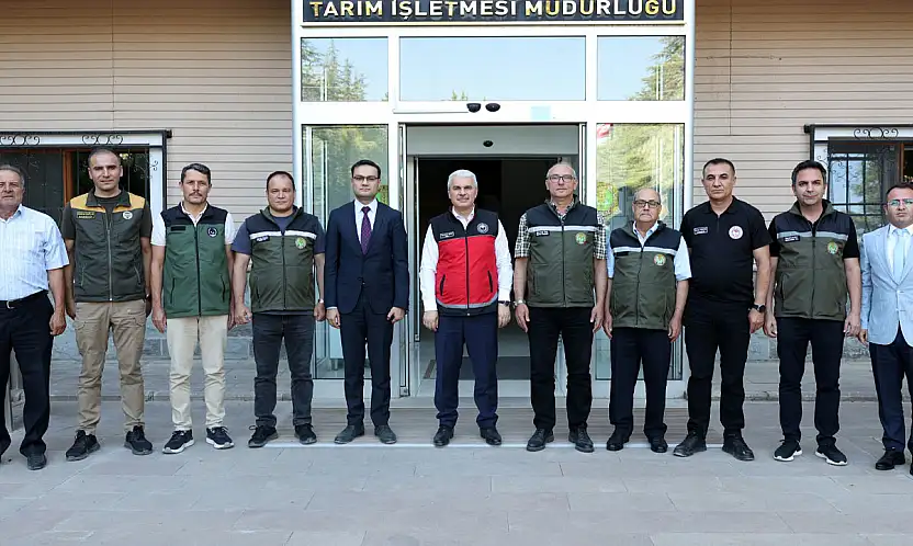 Vali Akın'dan hasat sezonuna yakın takip