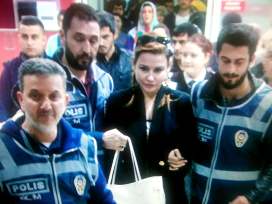 deniz-seki-cezaevinde-evlenecek-12