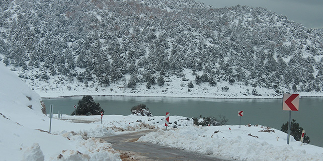 beysehir-golu-milli-parki-kar-manzaralari-6