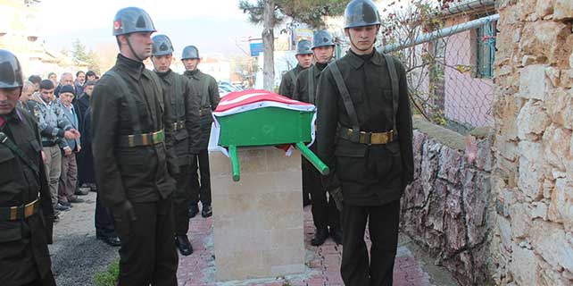 konyada-kore-gazisi-askeri-torenle-ugurlandi