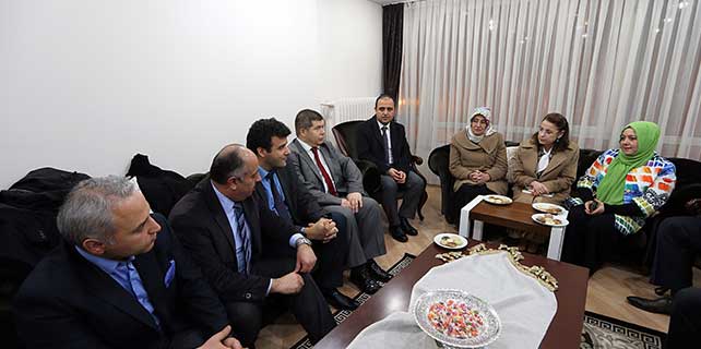 aile-ve-sosyal-politikalar-bakani-aysenur-islam-1