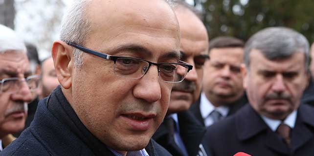hayirsever-is-adami-kelesoglu-topraga-verildi-1