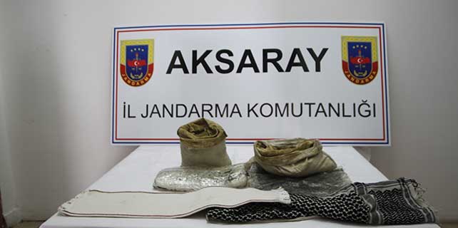 vucuduna-sarili-2-kilogram-esrarla-yakalandi-1
