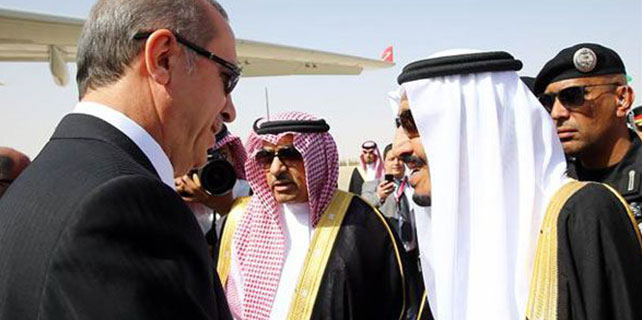 cumhurbaskani-erdogan-suudi-arabistan-krali-ile-gorustu-2