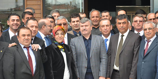 ak-partili-baskanlar-esnafla-bulustu-2