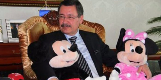 siyasetin-unutulmayacak-anlari-30