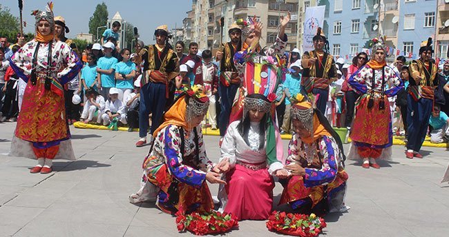 karamanda-bayram-coskusu-2