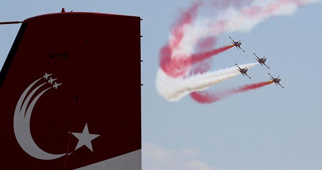 turk-hava-kuvvetlerinden-govde-gosterisi-foto-galeri-3