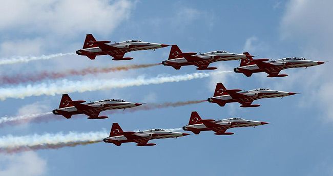 turk-hava-kuvvetlerinden-govde-gosterisi-foto-galeri-5