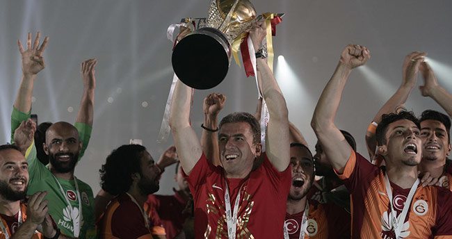arenayi-yiktilar-galatasaray-kupasina-kavustu-foto-galeri-19