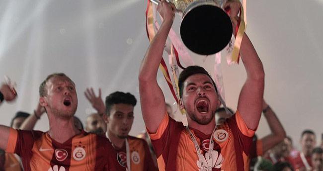 arenayi-yiktilar-galatasaray-kupasina-kavustu-foto-galeri-20