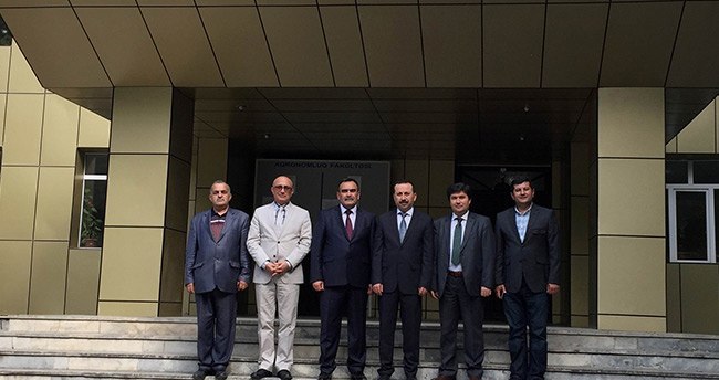 rektor-gokbel-azerbaycandaki-universiteleri-ziyaret-etti-2