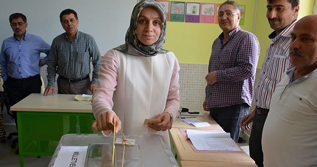 ak-parti-vekil-adaylari-oylarini-kullandi-3
