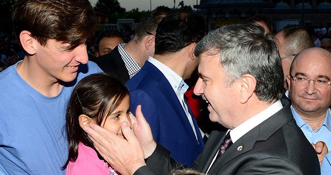 konyada-10-bin-yetim-ve-ailesi-kardeslik-iftarinda-bulustu-3
