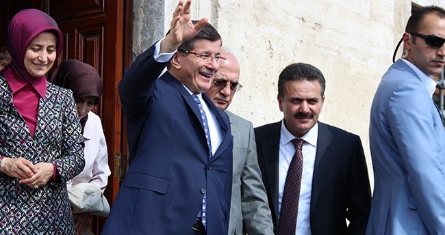 davutoglu-mevlan-muzesini-ziyaret-etti-3
