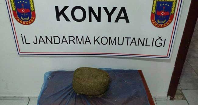 yolcunun-valizinde-2-kilo-esrar-ele-gecirildi