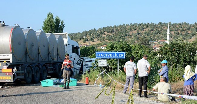 manisada-trafik-kazasi-15-olu-3