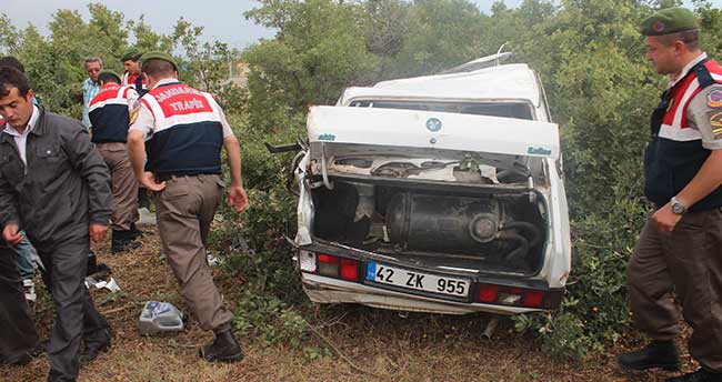 konyada-trafik-kazasi-1-olu-6-yarali-2-4