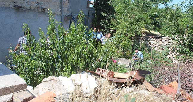 belediye-calisani-av-tufegiyle-vurulmus-halde-bulundu
