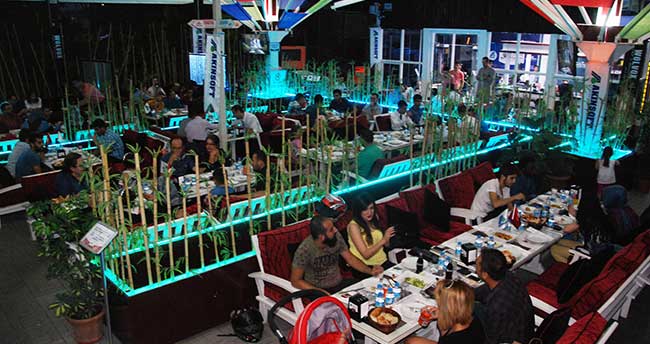 akinsoft-geleneksel-iftar-yemeginde-robot-fabrikasi-mujdesi-1