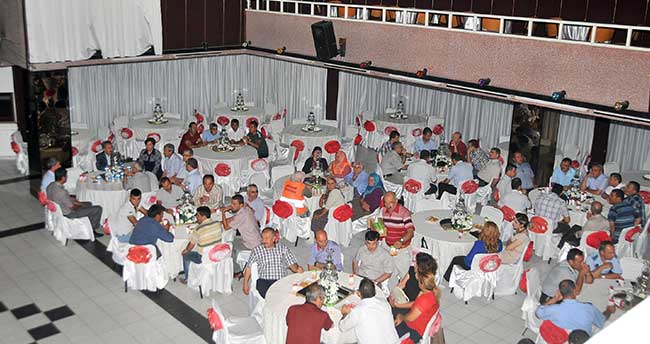 baskan-akkaya-belediye-personeli-ile-bayramlasti