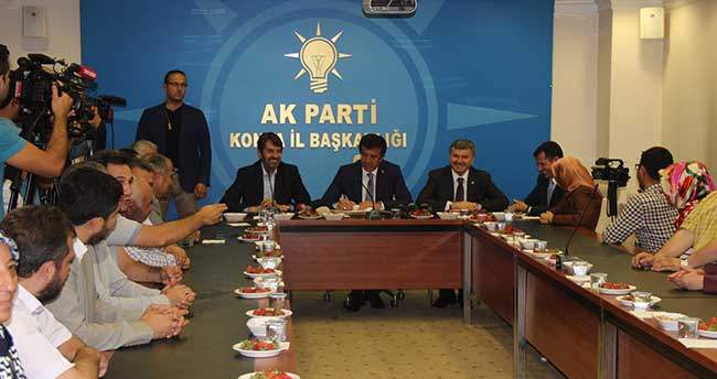 bakan-zeybekci-konyada-konustu-1
