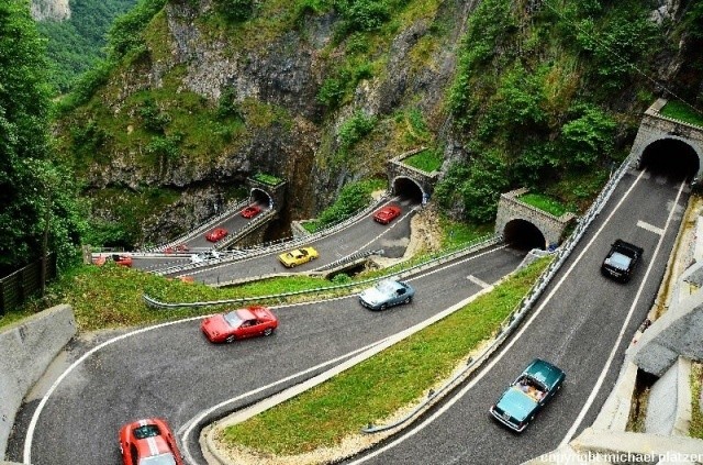 dunyada-hayran-birakan-yollar (11)