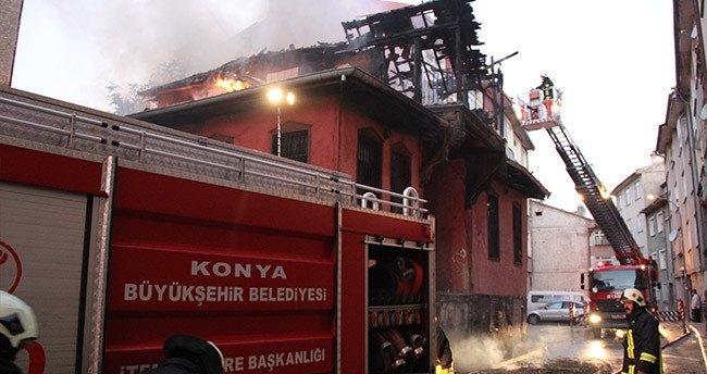 konya-meramda-tarihi-ev-yandi-3