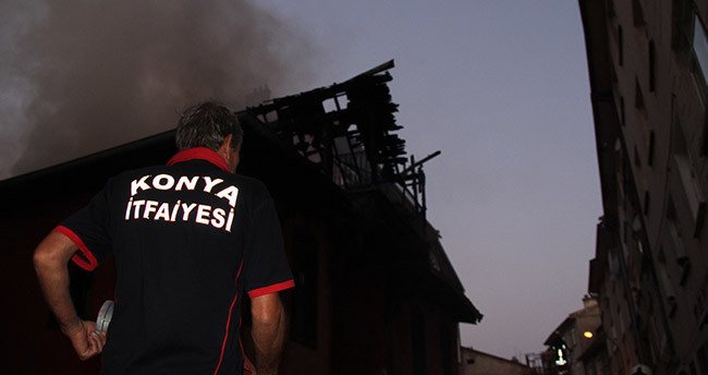 konya-meramda-tarihi-ev-yandi-4